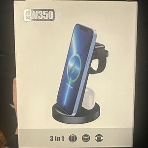 3-in-1 Wireless Charging Station - Black